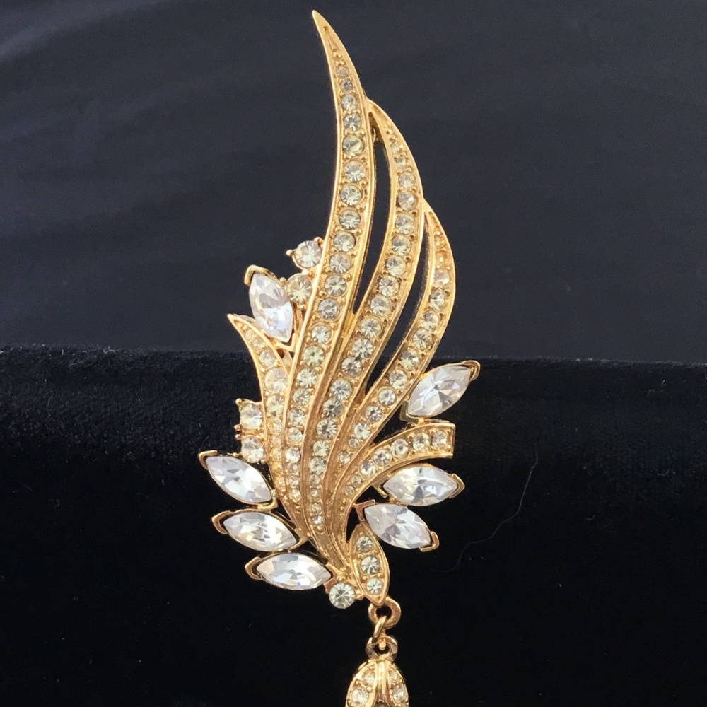 Womens Brooch Pin Gold Marquise and Round CZ Pearl - Picture 3 of 5